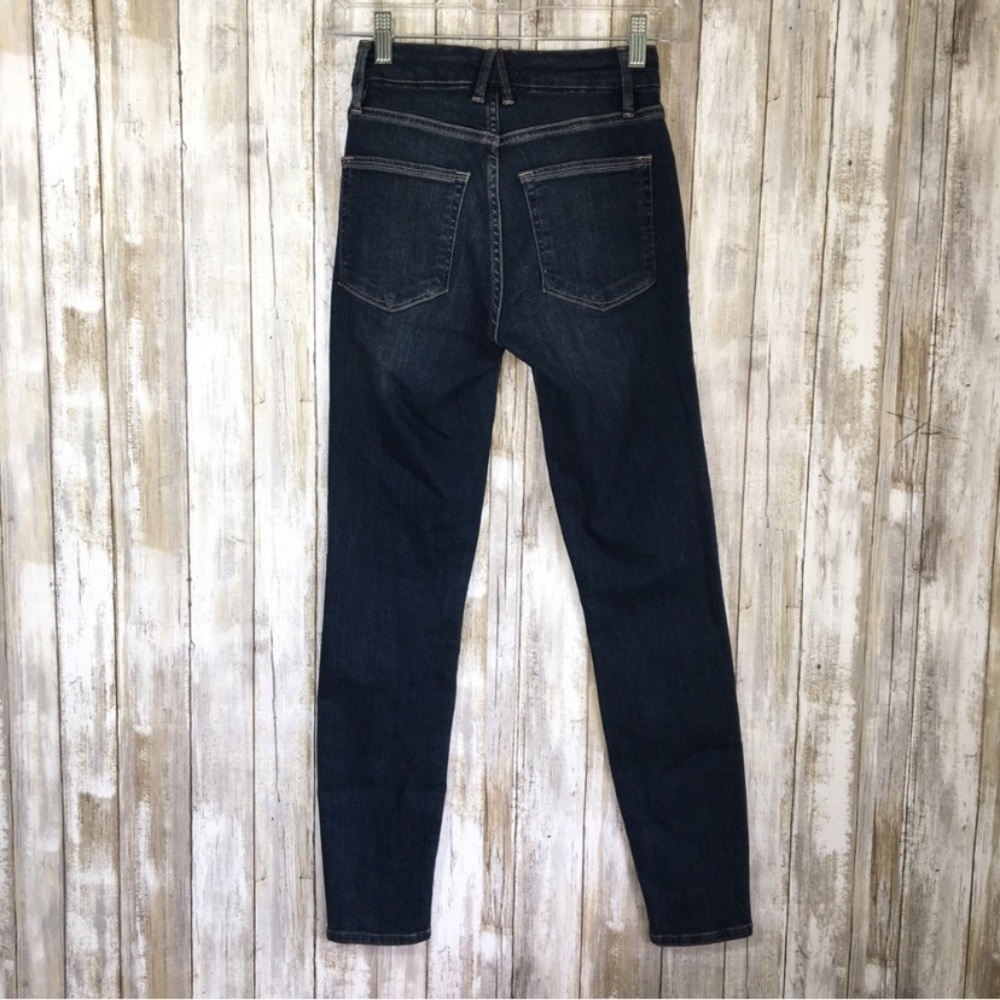 NWT Good American Good Leg Crop Blue 260 - Picture 3 of 6